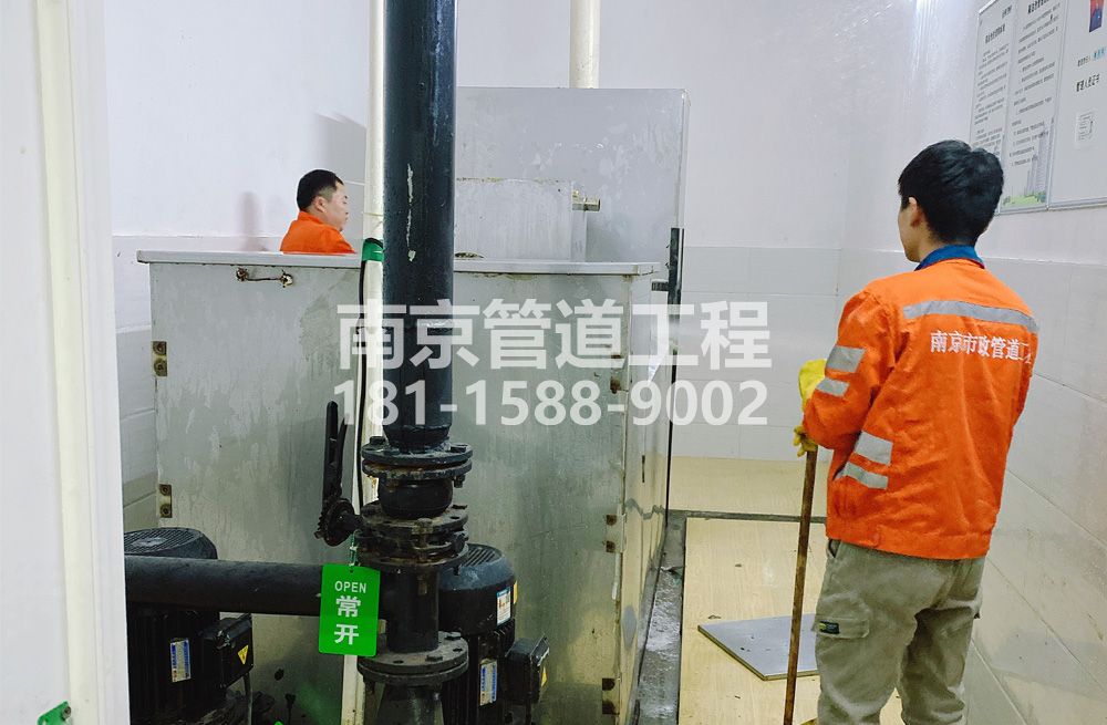 302润州隔油设备清洗